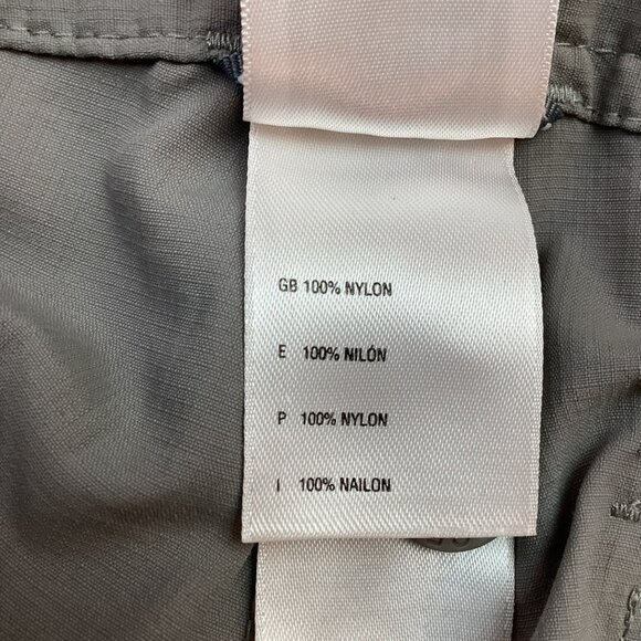 North Face Womens 6 Convertible Hiking Cargo Pants Gray Nylon Zip Off Legs - Picture 13 of 15